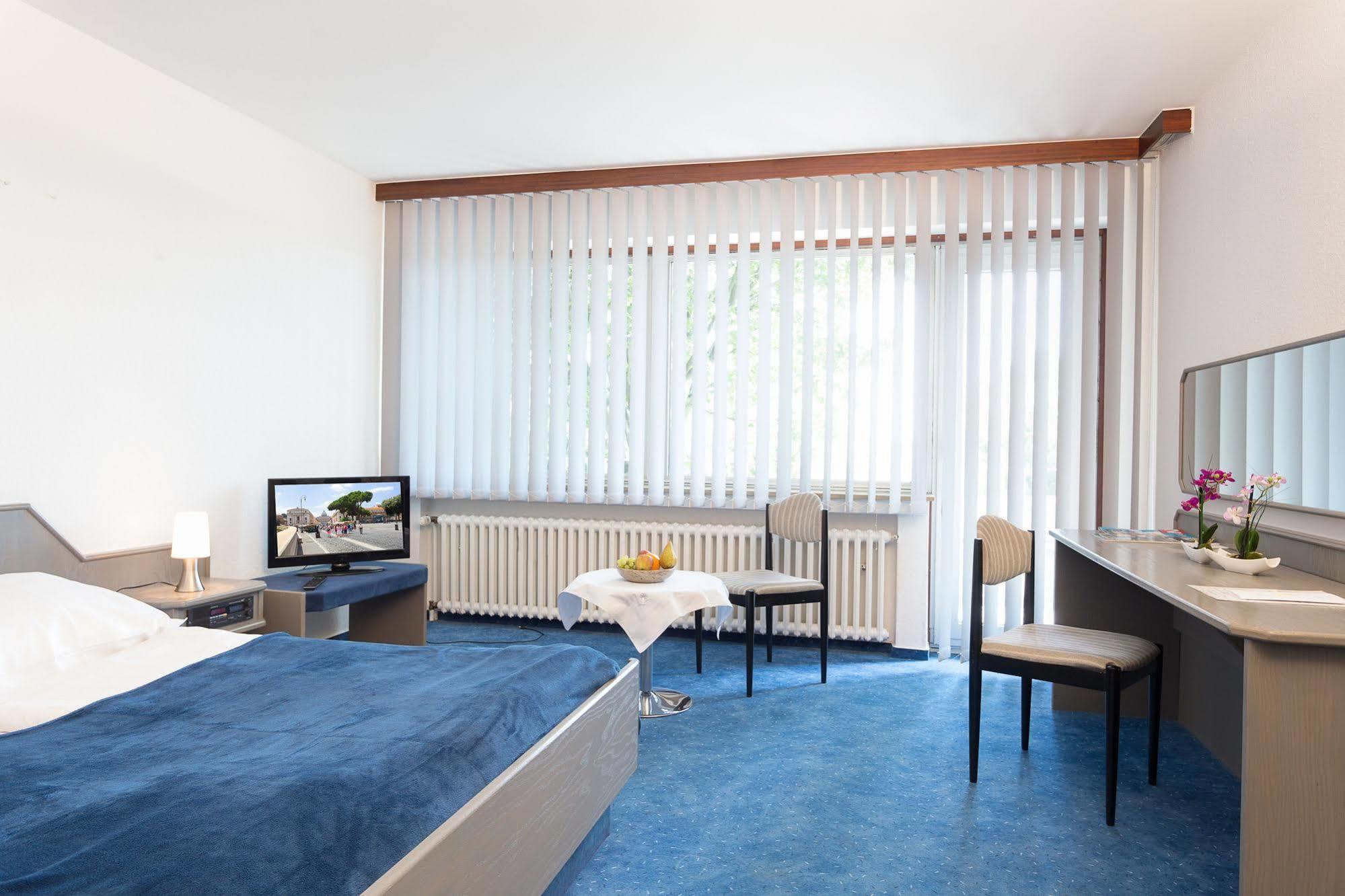 Hotel Luisenhof Mettmann Kültér fotó